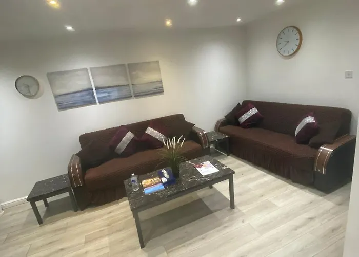 2 Bedroom Apartment In Maida Vale